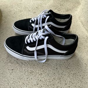 ‼️ BRAND NEW VANS ‼️